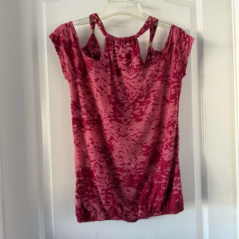 Women’s Pink Acid Wash Studded Cold Shoulder Small Blouse